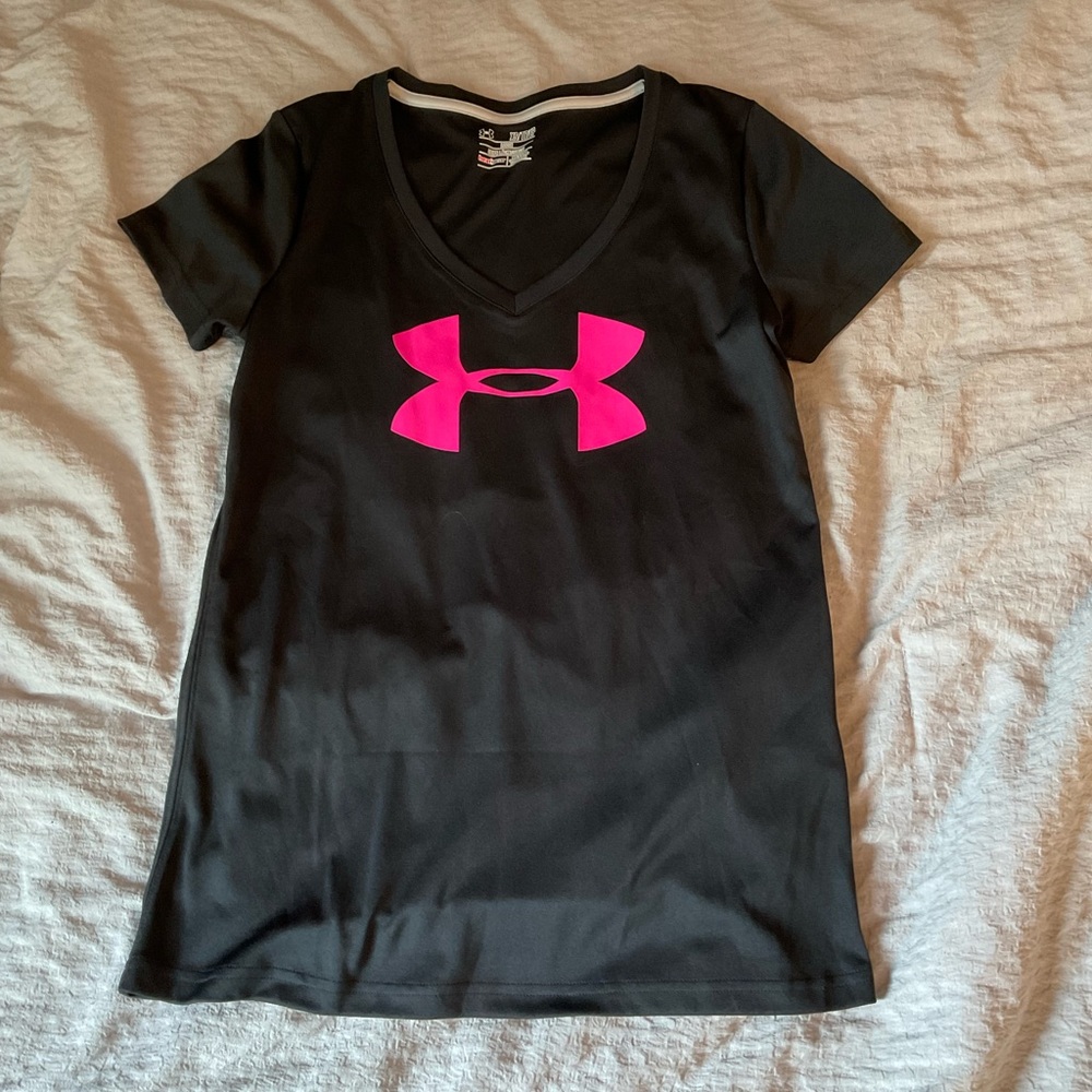 Under Armour Black & Pink Dri-fit Exercise Short Sleeve V-Neck T-shirt - Size XS